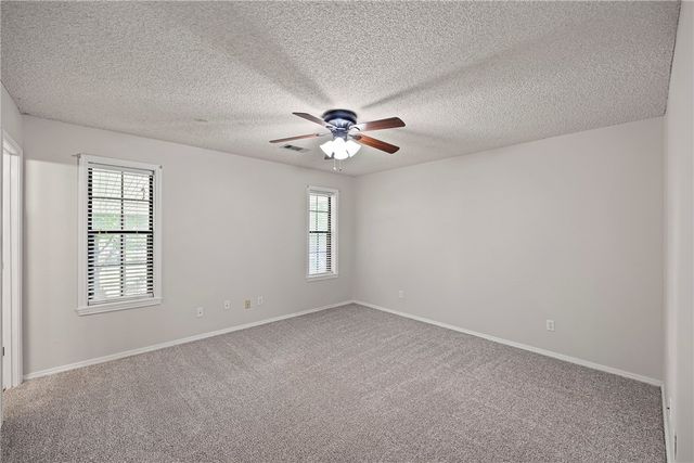 3215 Huntington Cove, Russellville, AR 72802