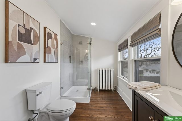 5115 Davenport Street, Omaha, NE 68132