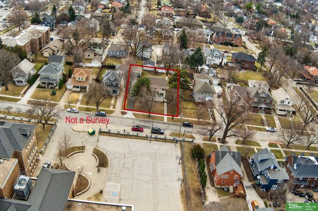 5115 Davenport Street, Omaha, NE 68132