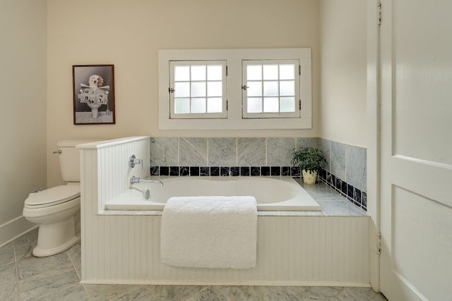 3505 Central Ave, Nashville, TN 37205