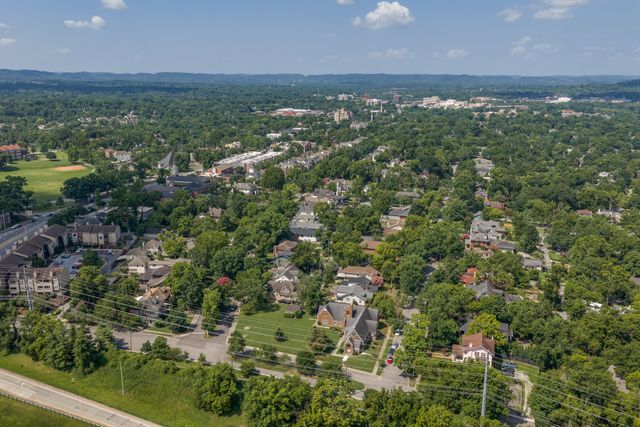 3505 Central Ave, Nashville, TN 37205