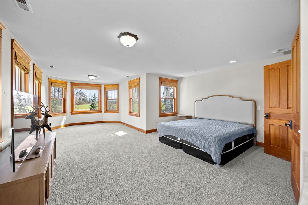 255 Sonstelie Lane, Kalispell, MT 59901 photo 31