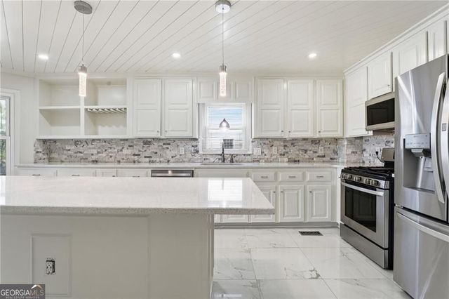 5099 VIXEN Court, Acworth, GA 30101