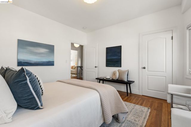 477 49Th St, Oakland, CA 94609