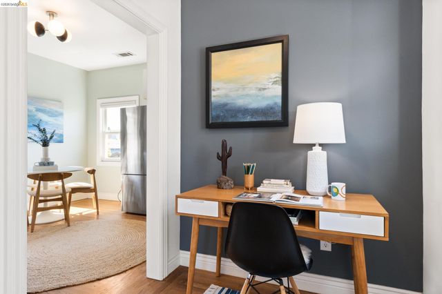 477 49Th St, Oakland, CA 94609