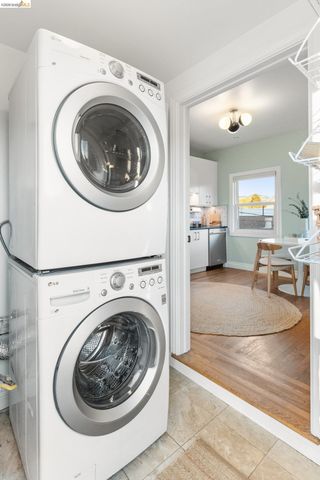 477 49Th St, Oakland, CA 94609