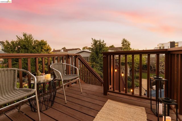 477 49Th St, Oakland, CA 94609