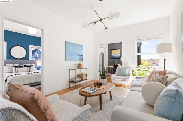 477 49Th St, Oakland, CA 94609