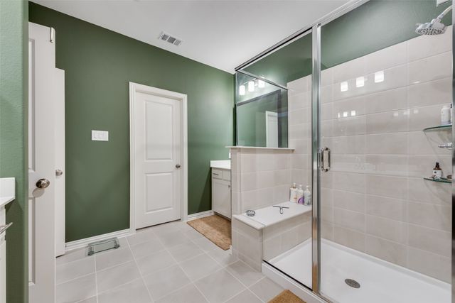 424 Parkside Drive, Argyle, TX 76226