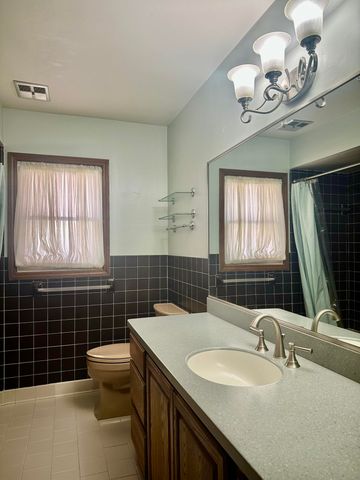 1753 N Silvery Lane, Dearborn City, MI 48128