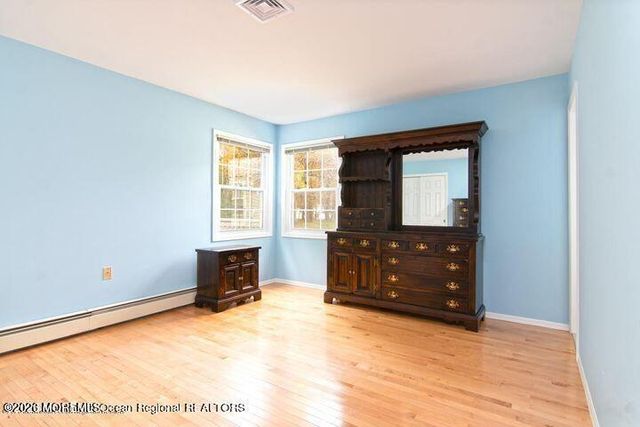 12 Paradise Boulevard, Toms River, NJ 08757