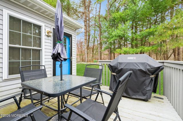 12 Paradise Boulevard, Toms River, NJ 08757