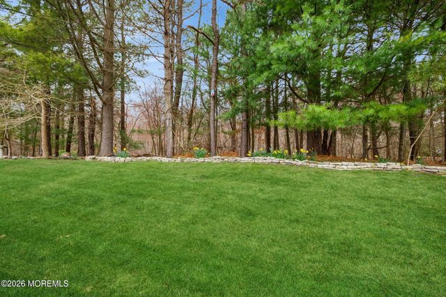 12 Paradise Boulevard, Toms River, NJ 08757