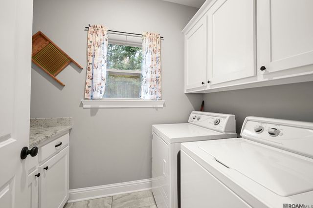 11067 Brown Rd, Denham Springs, LA 70726