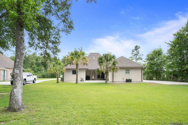 11067 Brown Rd, Denham Springs, LA 70726