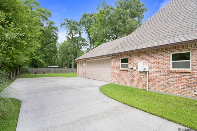 11067 Brown Rd, Denham Springs, LA 70726