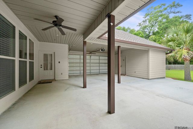 11067 Brown Rd, Denham Springs, LA 70726