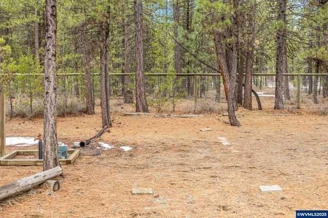 15815 Dawn Rd, La Pine, OR 97739