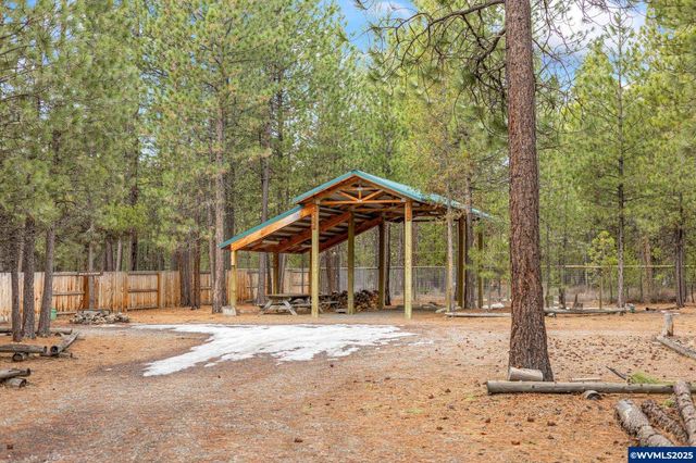 15815 Dawn Rd, La Pine, OR 97739