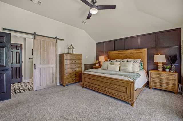 210 Southview Drive, Hudson Oaks, TX 76087