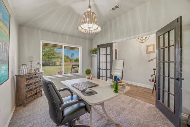 210 Southview Drive, Hudson Oaks, TX 76087