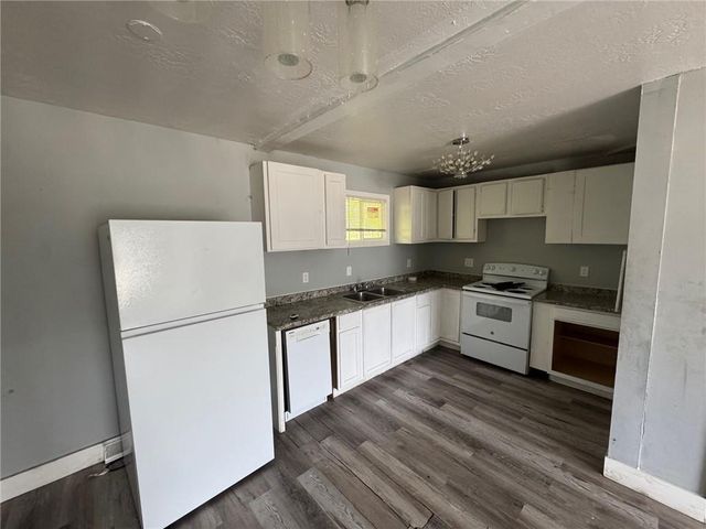 7123 E 106th Terrace, Kansas City, MO 64134