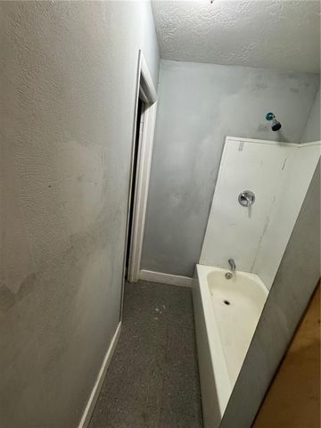 7123 E 106th Terrace, Kansas City, MO 64134