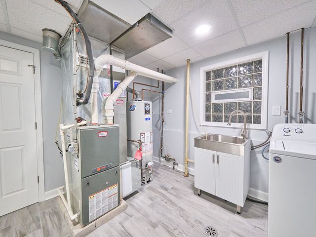 18207 Ravisloe Terrace, Country Club Hills, IL 60478
