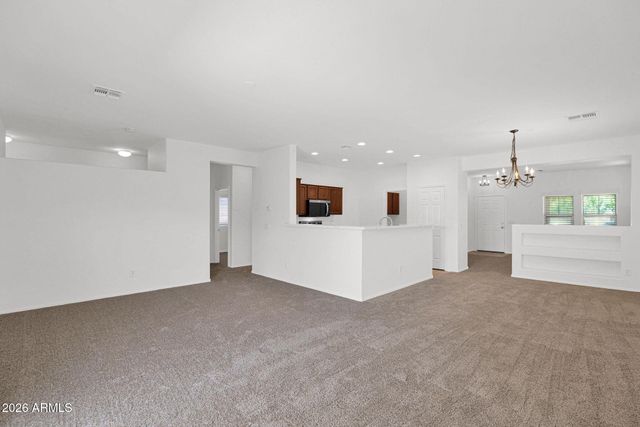 411 E CHRISTOPHER Street, San Tan Valley, AZ 85140