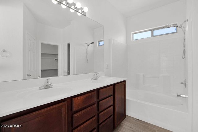 411 E CHRISTOPHER Street, San Tan Valley, AZ 85140