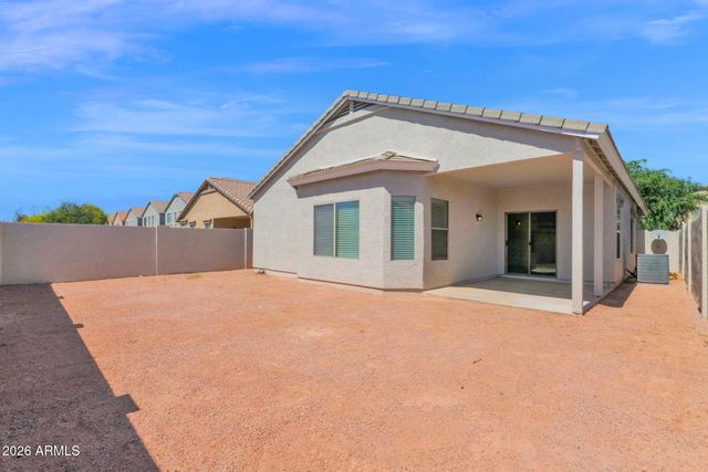 411 E CHRISTOPHER Street, San Tan Valley, AZ 85140