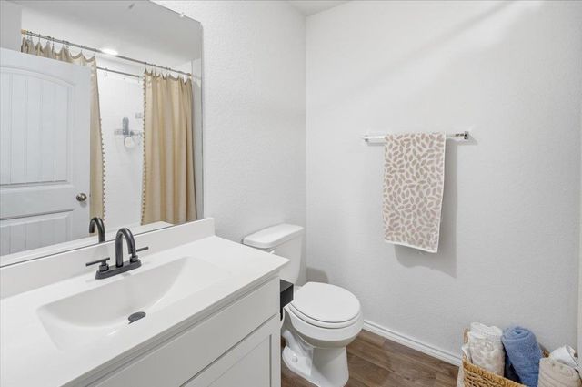 1012 NORWAY, Seguin, TX 78155