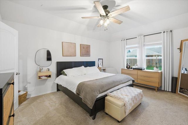 1012 NORWAY, Seguin, TX 78155