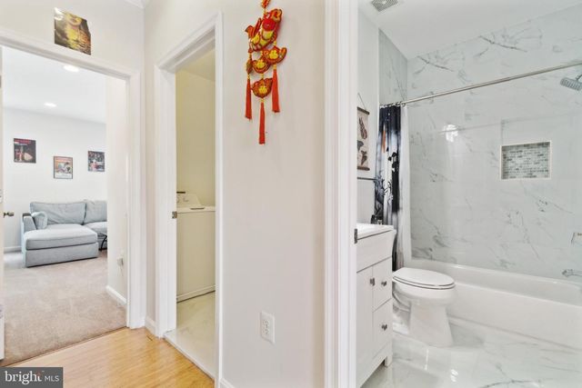 5310 B ST SE, Washington, DC 20019