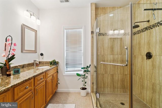 5310 B ST SE, Washington, DC 20019