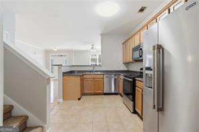 567 Ridge View Crossing, Woodstock, GA 30188