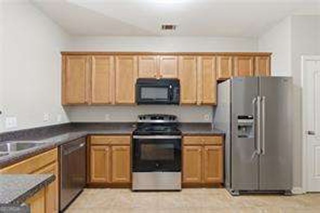 567 Ridge View Crossing, Woodstock, GA 30188