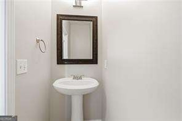 567 Ridge View Crossing, Woodstock, GA 30188