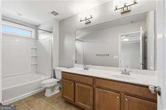 567 Ridge View Crossing, Woodstock, GA 30188