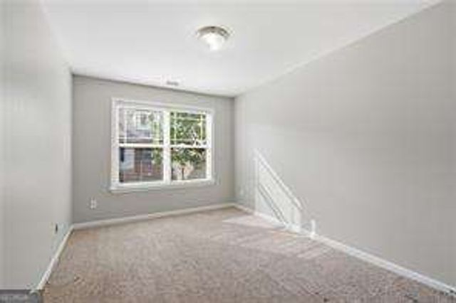 567 Ridge View Crossing, Woodstock, GA 30188