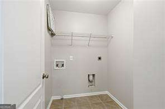 567 Ridge View Crossing, Woodstock, GA 30188