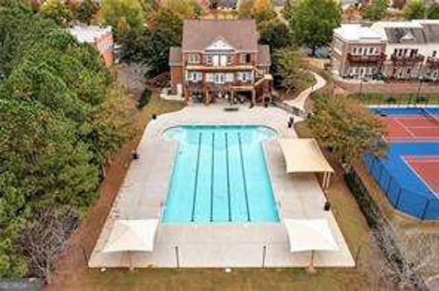 567 Ridge View Crossing, Woodstock, GA 30188