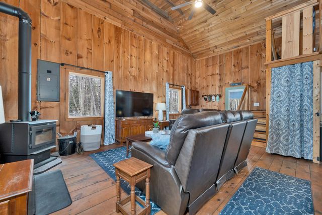 121 Swain Hill Road, Warren, NH 03279