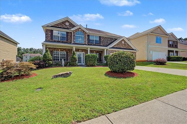 614 Maltese Drive, Atlanta, GA 30349