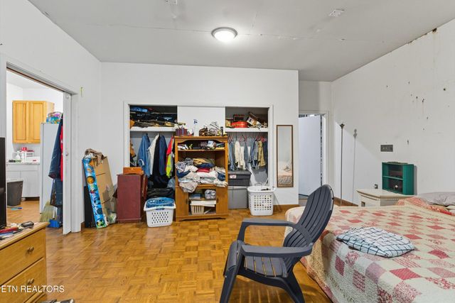 605 S Lake Drive A, Oneida, TN 37841