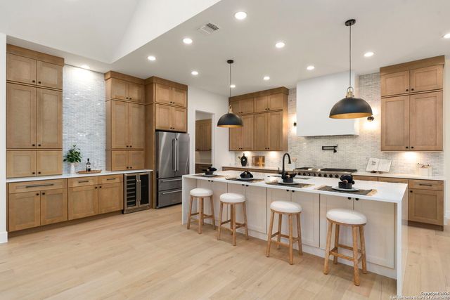 1172 Buckskin Trail, Bandera, TX 78003