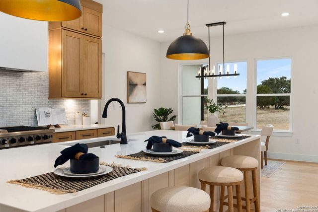 1172 Buckskin Trail, Bandera, TX 78003