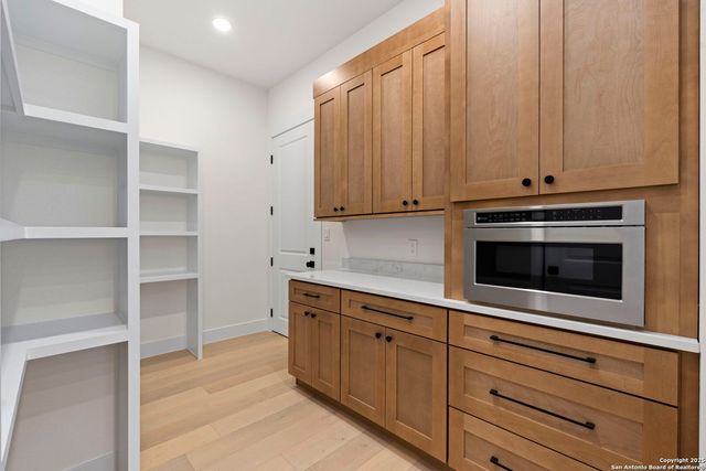 1172 Buckskin Trail, Bandera, TX 78003