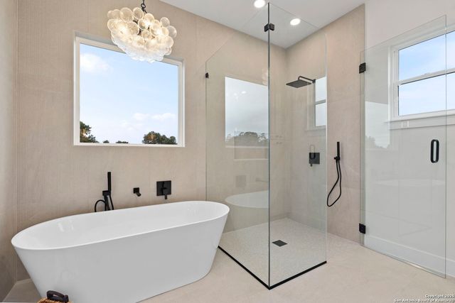 1172 Buckskin Trail, Bandera, TX 78003