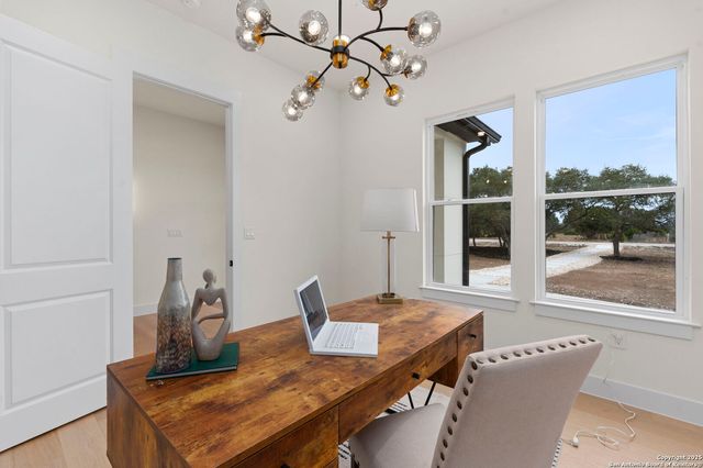 1172 Buckskin Trail, Bandera, TX 78003